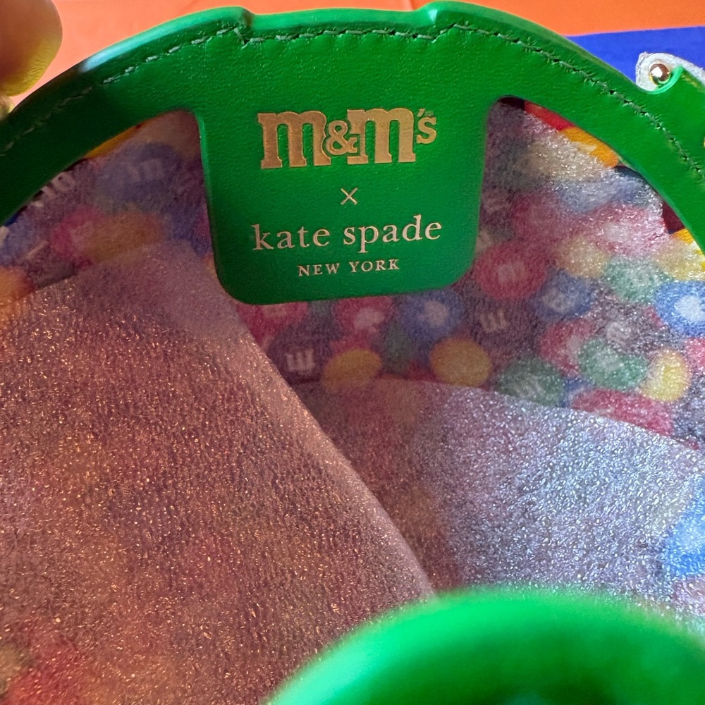 ๐ซ M&MโS X KATE SPADE NEW YORK COIN PURSE ๐ซ NWT ๐ซ - Picture 6 of 16